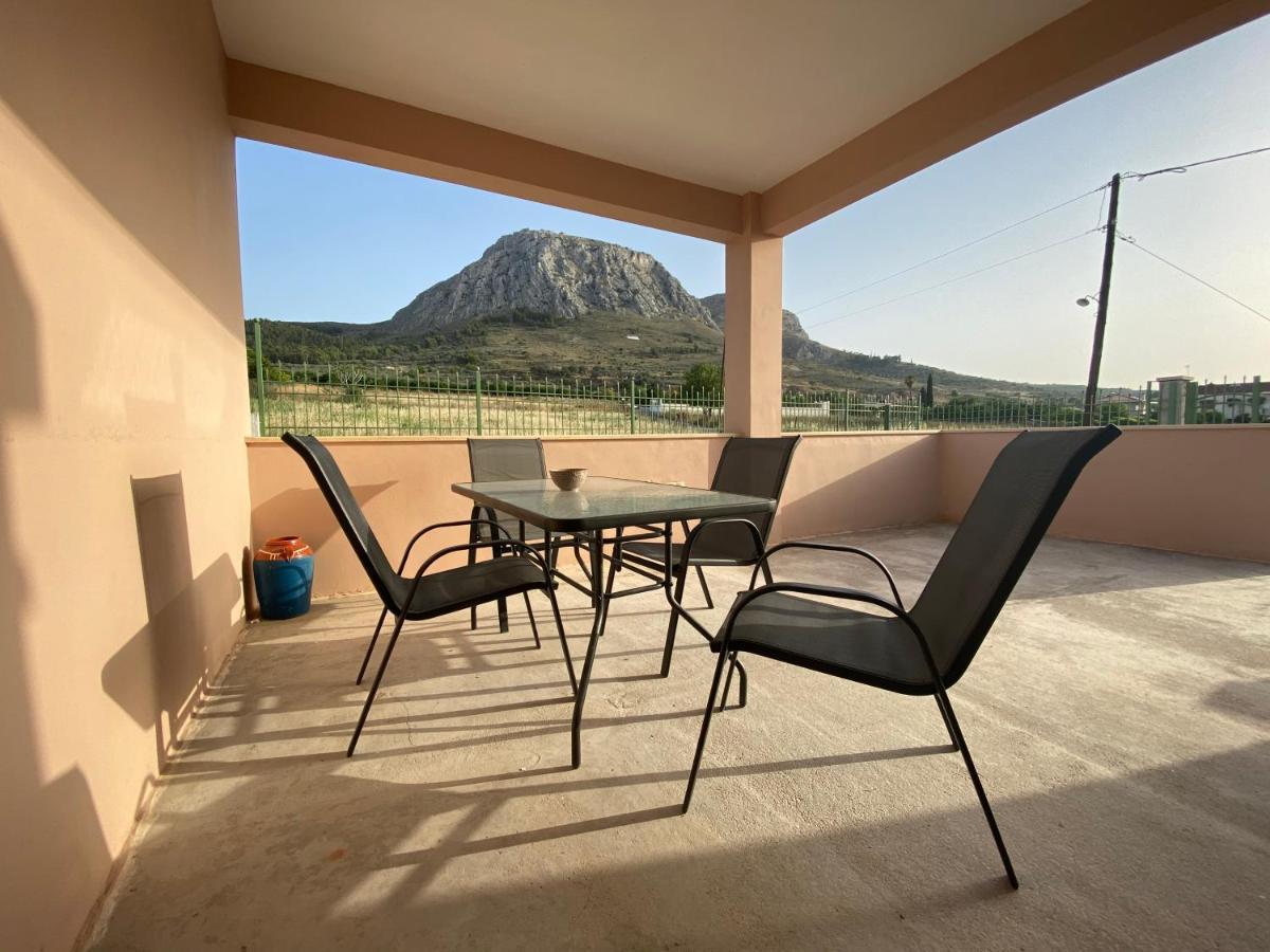 Вилла Acrocorinthos House Экстерьер фото
